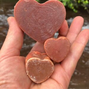 Misty Creek Beatrice FNQ - Rhubarb and Rose Geranium Heart Soaps 2pc